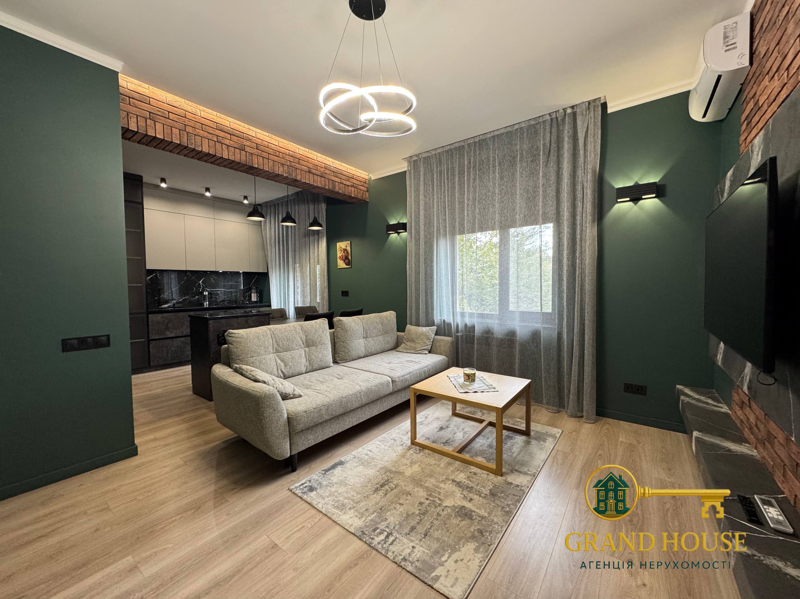 Оренда найрозкішнішої квартири в центрі Кривого Рогу