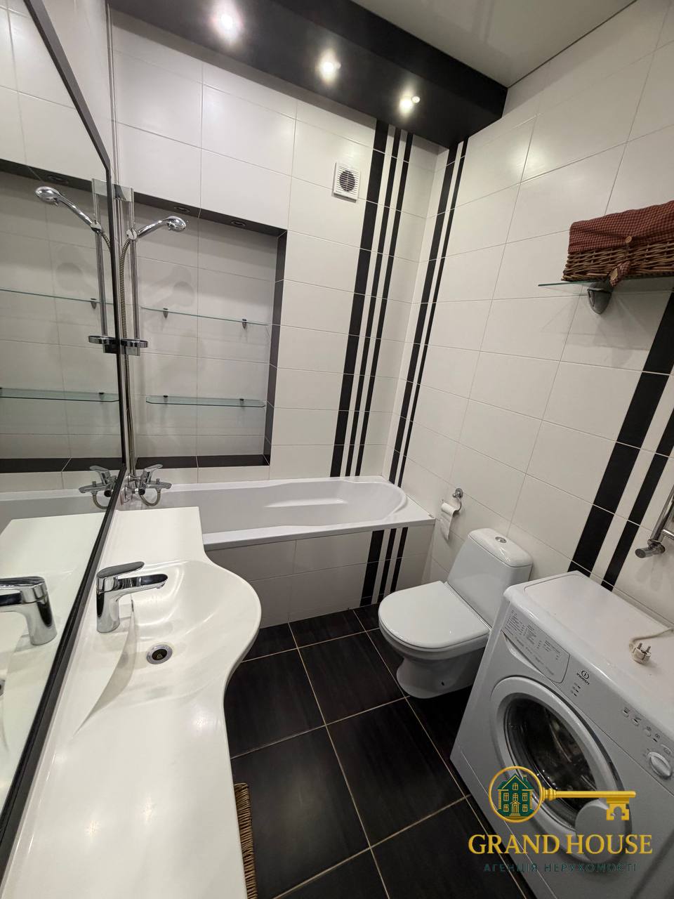 Оренда 2-кімнатної квартири на кільці 95 кварталу з АВТОНОМНИМ ОПАЛЕННЯМ