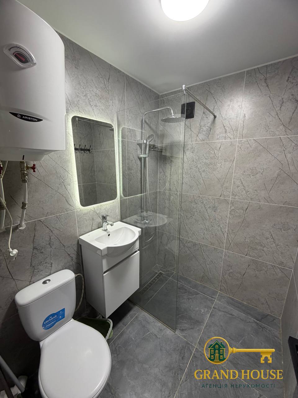 Оренда 2-кімнатної квартир на Костенко