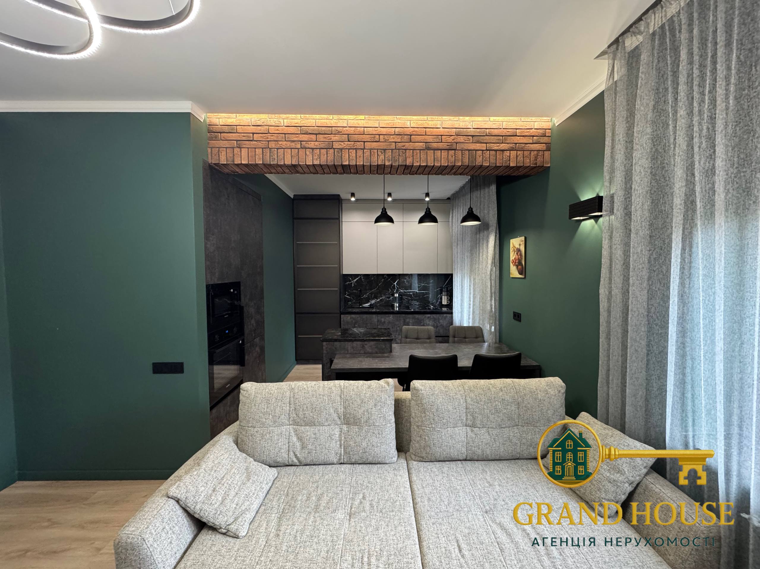 Оренда найрозкішнішої квартири в центрі Кривого Рогу