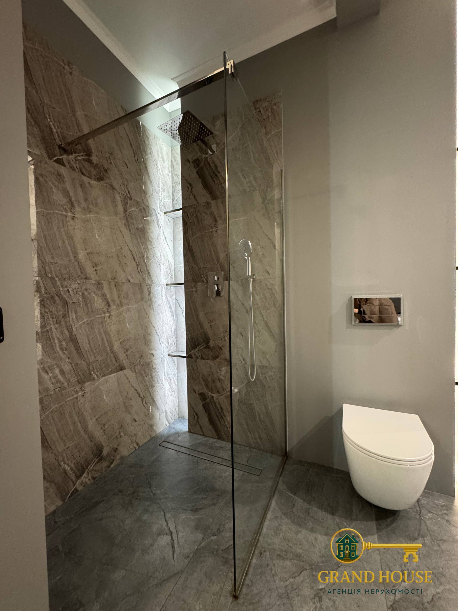 Оренда найрозкішнішої квартири в центрі Кривого Рогу