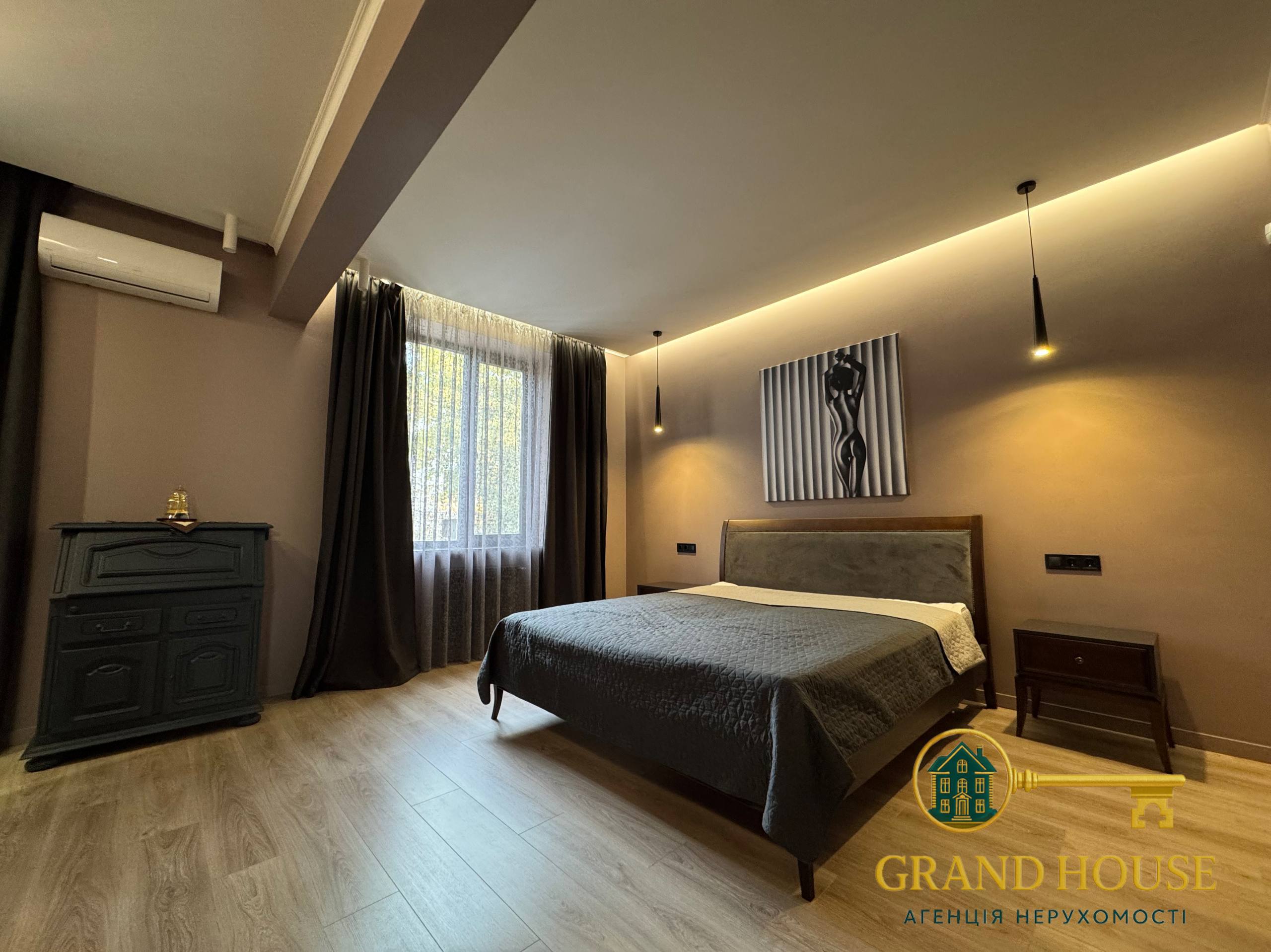 Оренда найрозкішнішої квартири в центрі Кривого Рогу