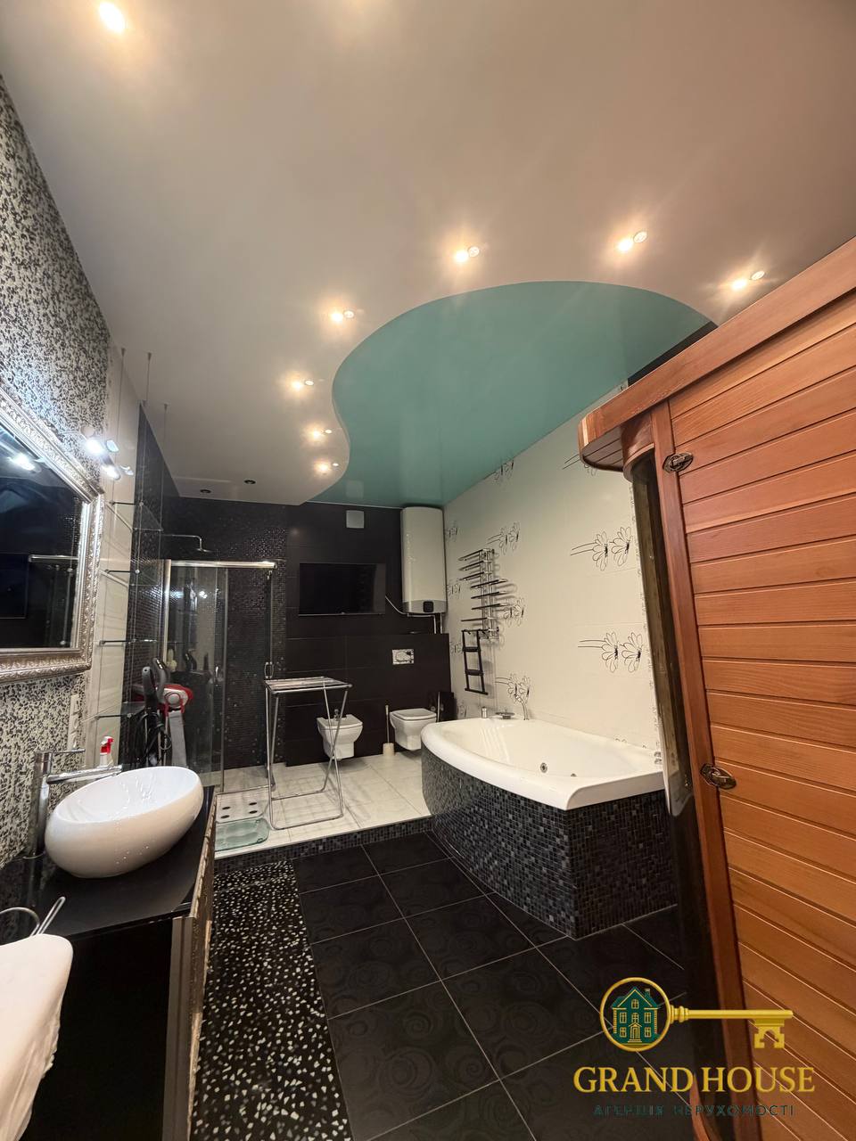 Оренда елітної квартири в ЖК "Едельвейс"